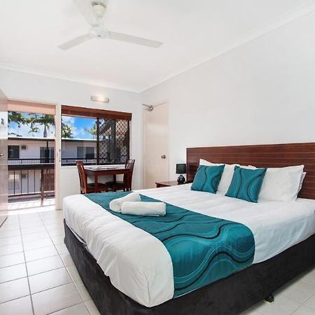 High Chaparral Hotel Cairns Exterior photo